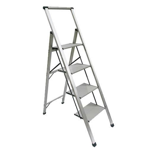 ESCALERA DE ALUMINIO, 4 PELDAÑOS